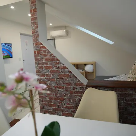 Airpark Airport Karlsruhe Apartment
